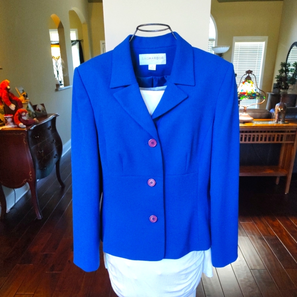 Sag Harbor Suit Jacket